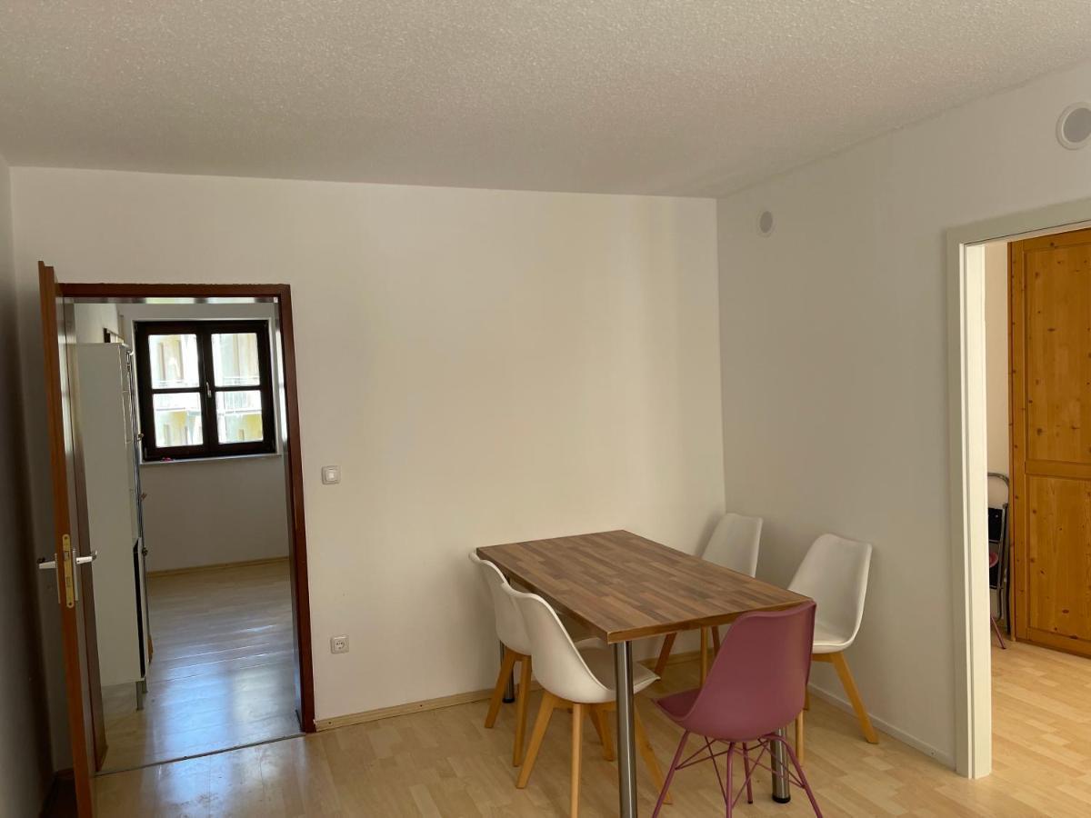 Helle Zwei-Zimmer-Stadt-Wohnung Am Bismarkplatz Mit Tiefgarage Ландсхут Экстерьер фото